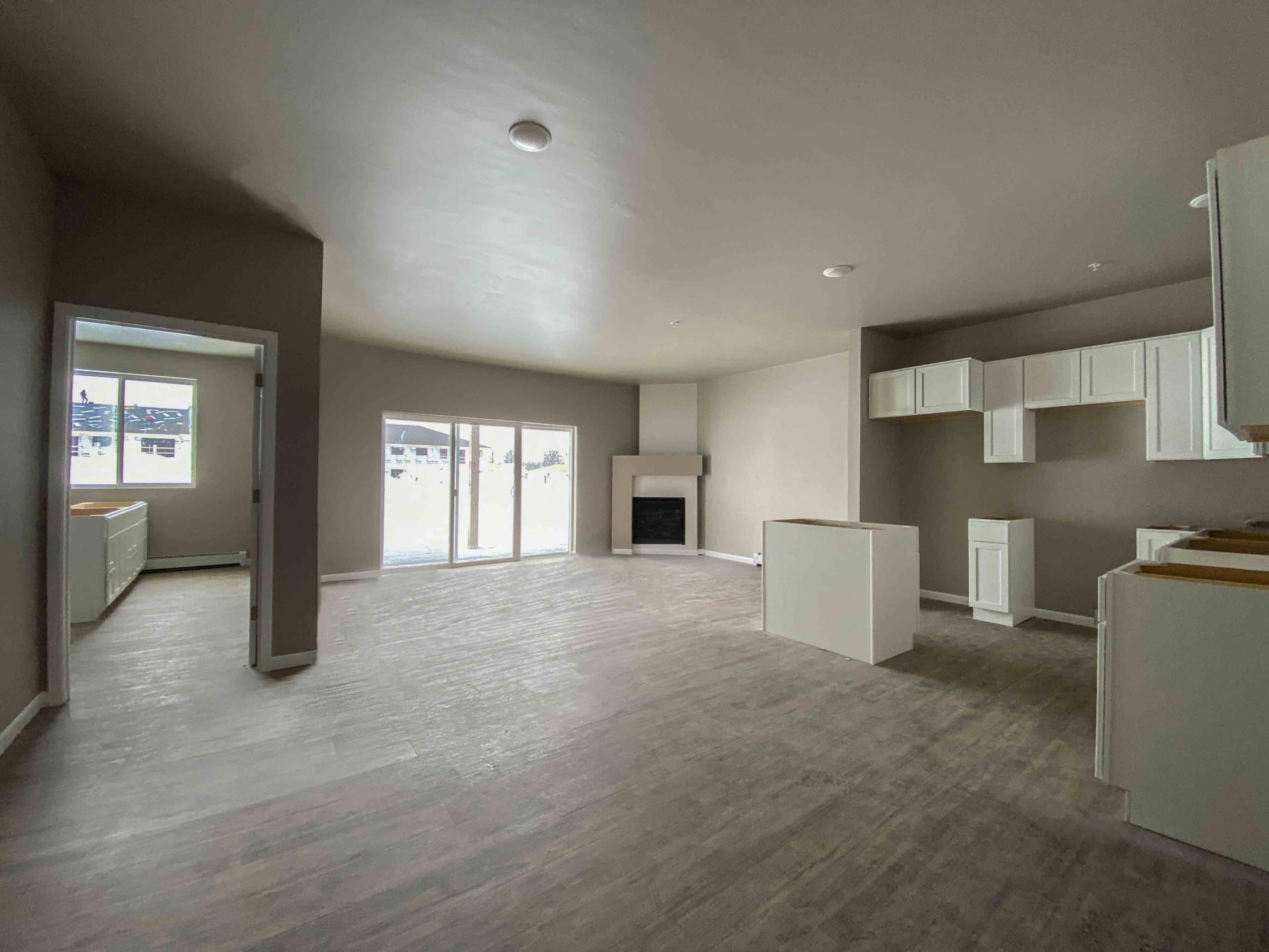 Gallery 1 Bedroom & 2 Bedroom Waterfront Luxury Apartments for rent WI